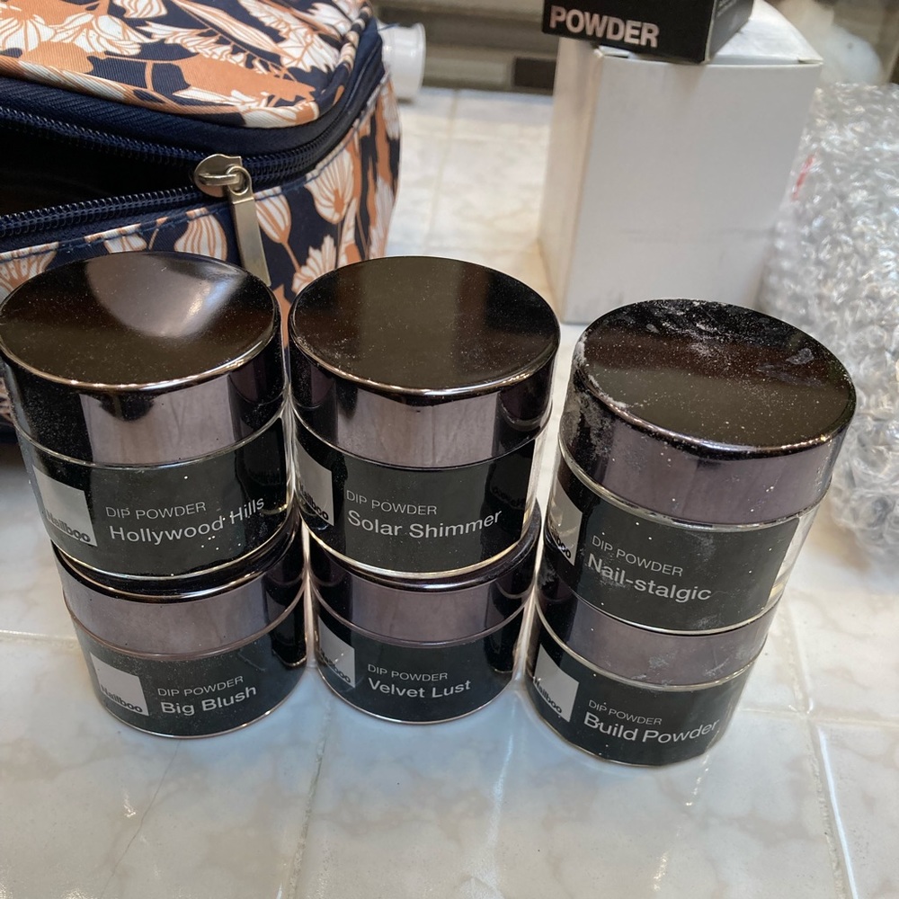 NailBoo- Dip kit with 5 colors